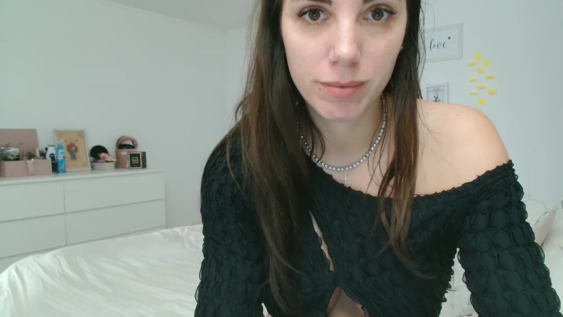 Gallery image thumbnail from Kandy_C's myfreecams stream on, 12/02/2025, 13:19 image 20 of 20