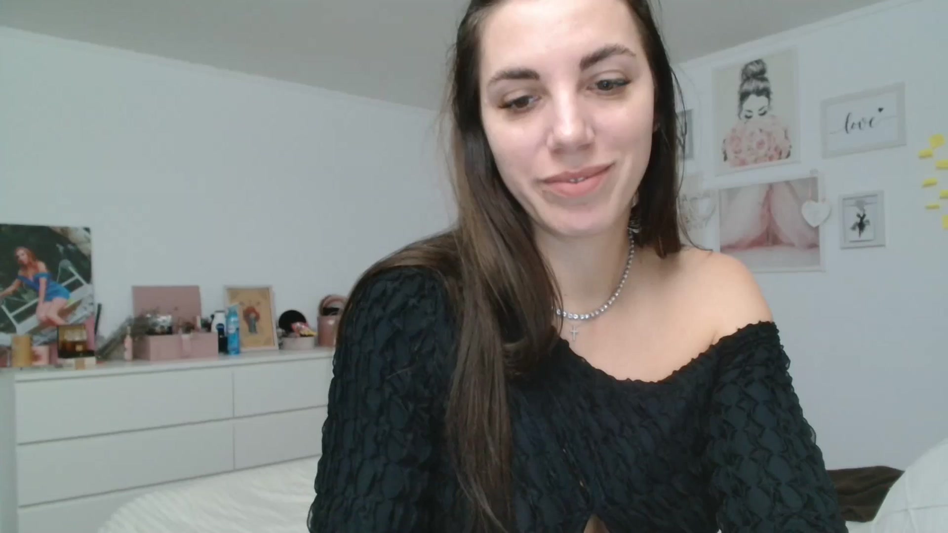 Gallery image thumbnail from Kandy_C's myfreecams stream on, 12/02/2025, 15:15 image 1 of 20