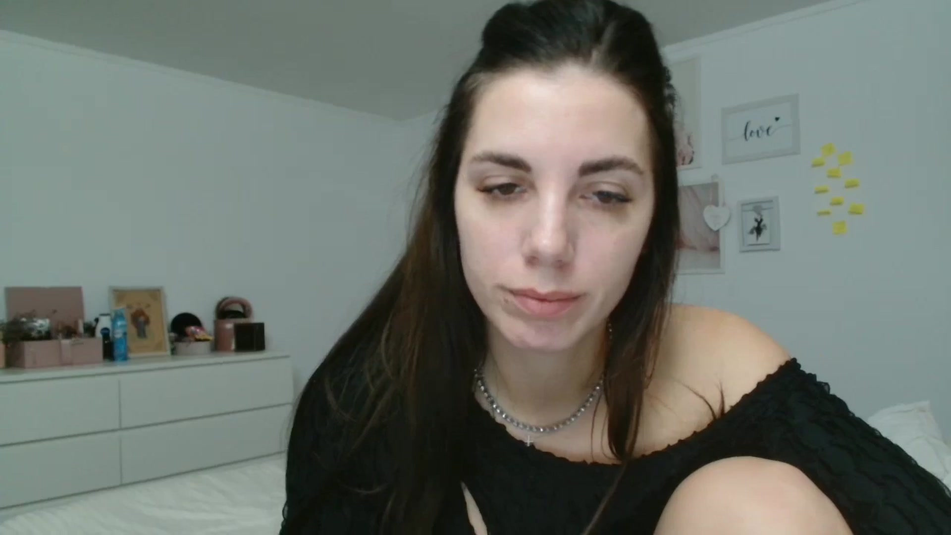 Gallery image thumbnail from Kandy_C's myfreecams stream on, 12/02/2025, 15:15 image 6 of 20