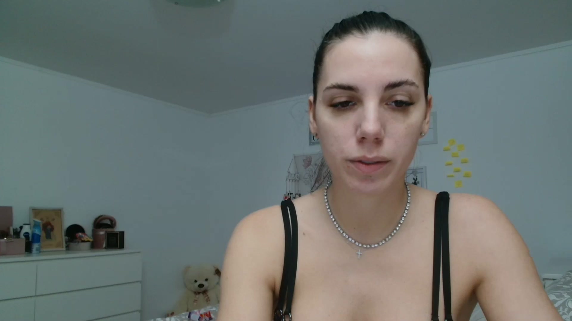 Gallery image thumbnail from Kandy_C's myfreecams stream on, 12/04/2025, 14:07 image 16 of 20