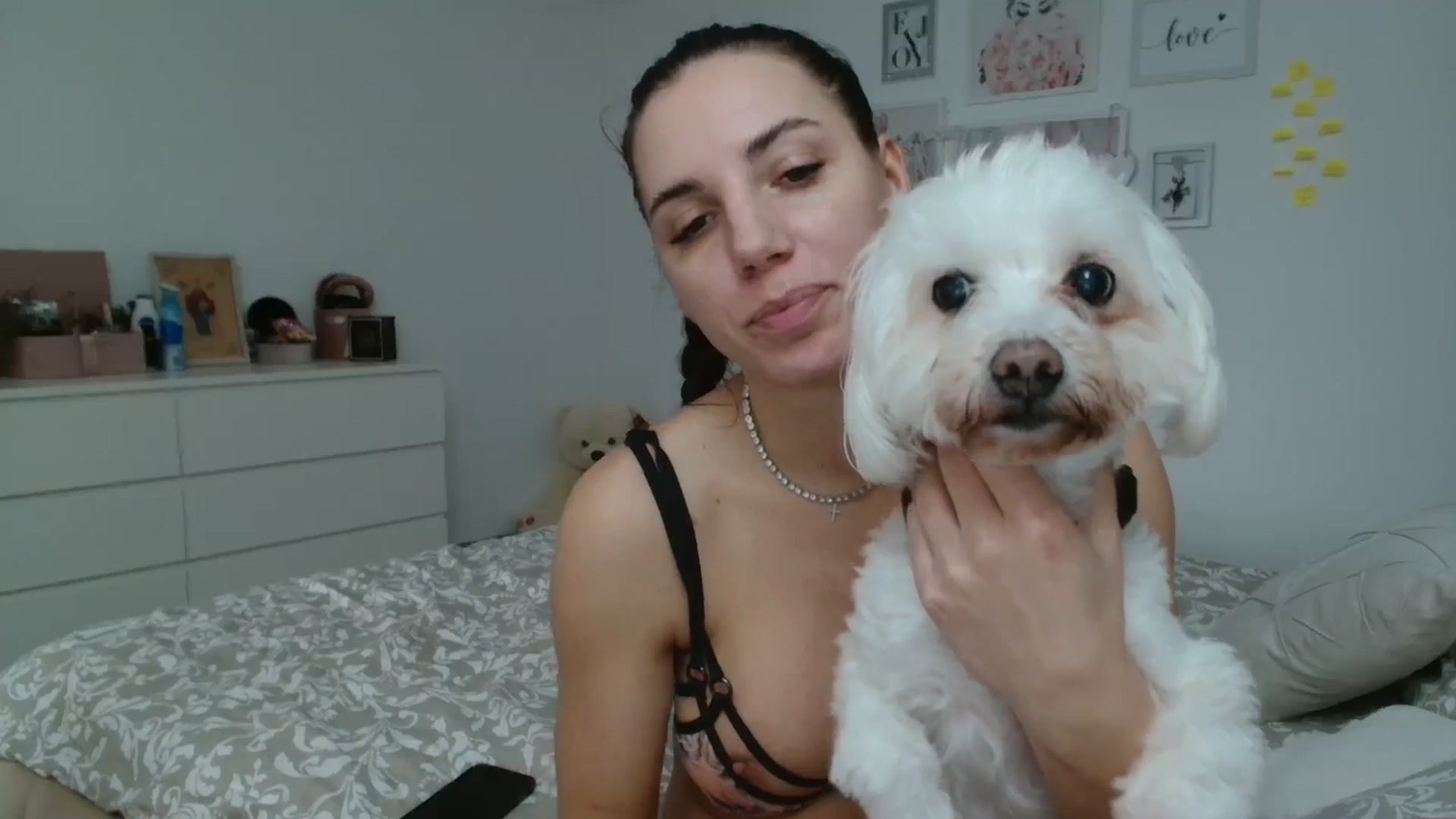 Gallery image thumbnail from Kandy_C's myfreecams stream on, 12/04/2025, 14:07 image 6 of 20