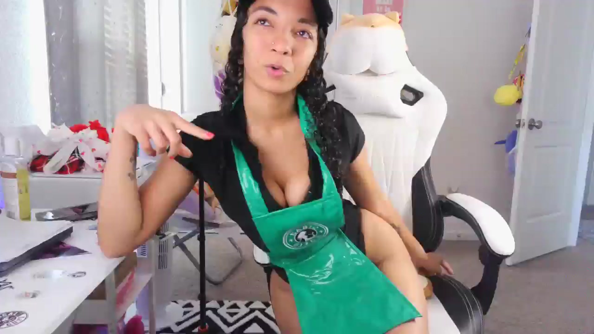 Gallery image thumbnail from Kapri_sunxo's myfreecams stream on, 02/24/2025, 14:51 image 1 of 20