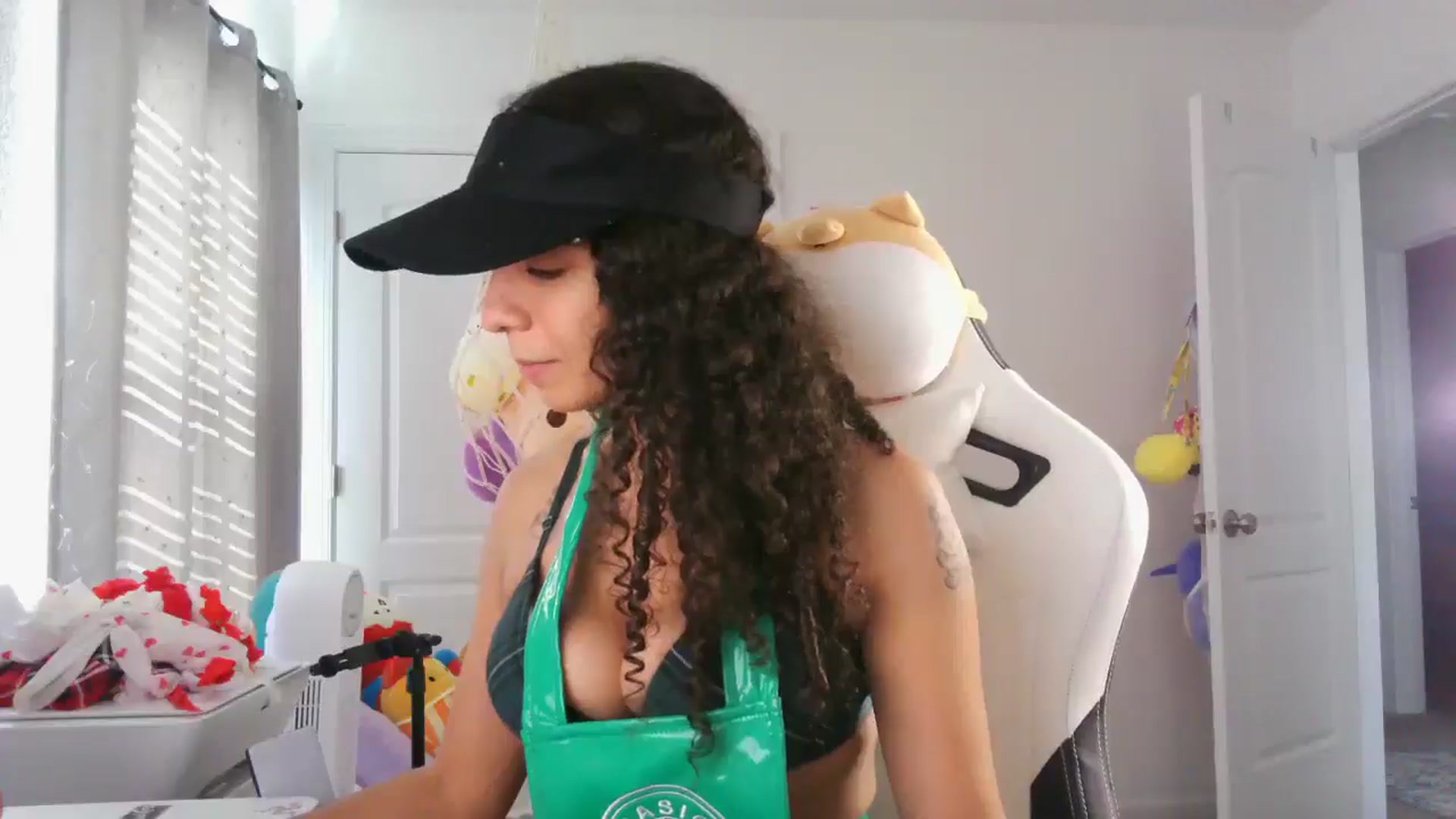 Gallery image thumbnail from Kapri_sunxo's myfreecams stream on, 02/24/2025, 17:58 image 13 of 20