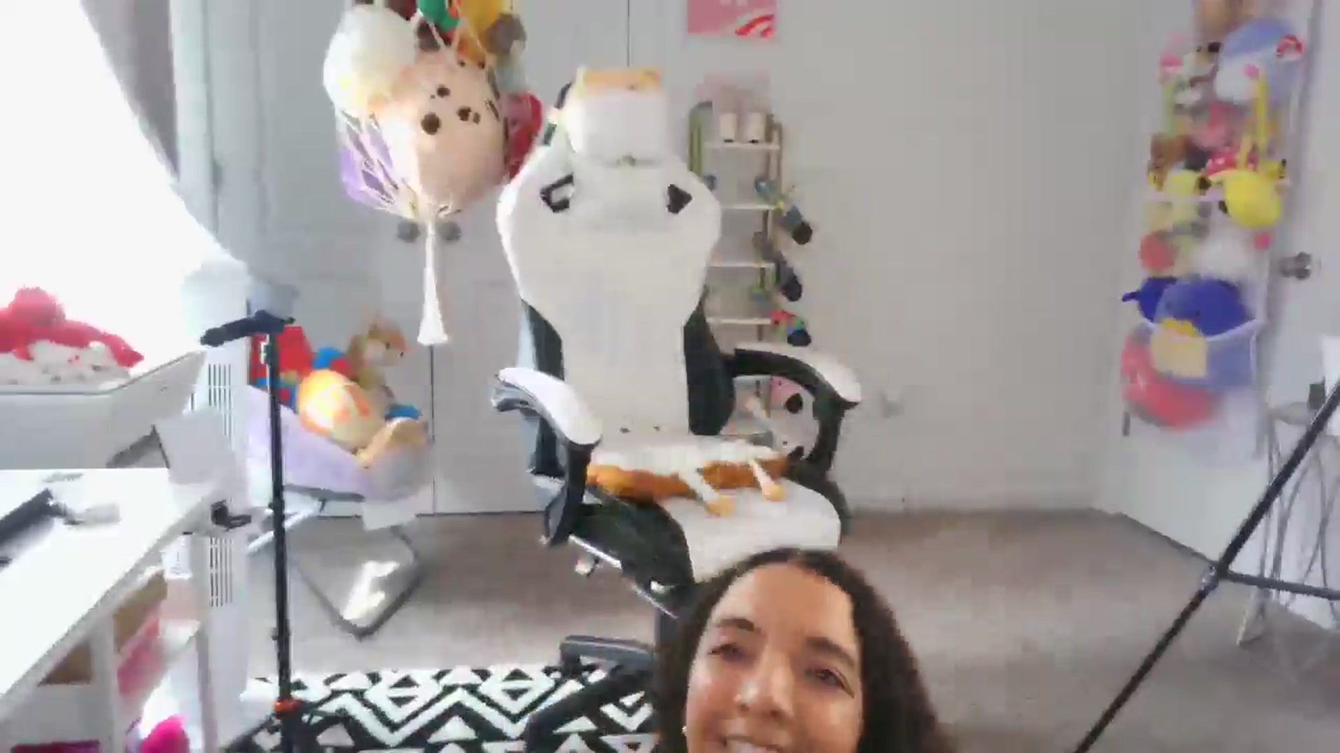 Gallery image thumbnail from Kapri_sunxo's myfreecams stream on, 02/26/2025, 16:14 image 16 of 20