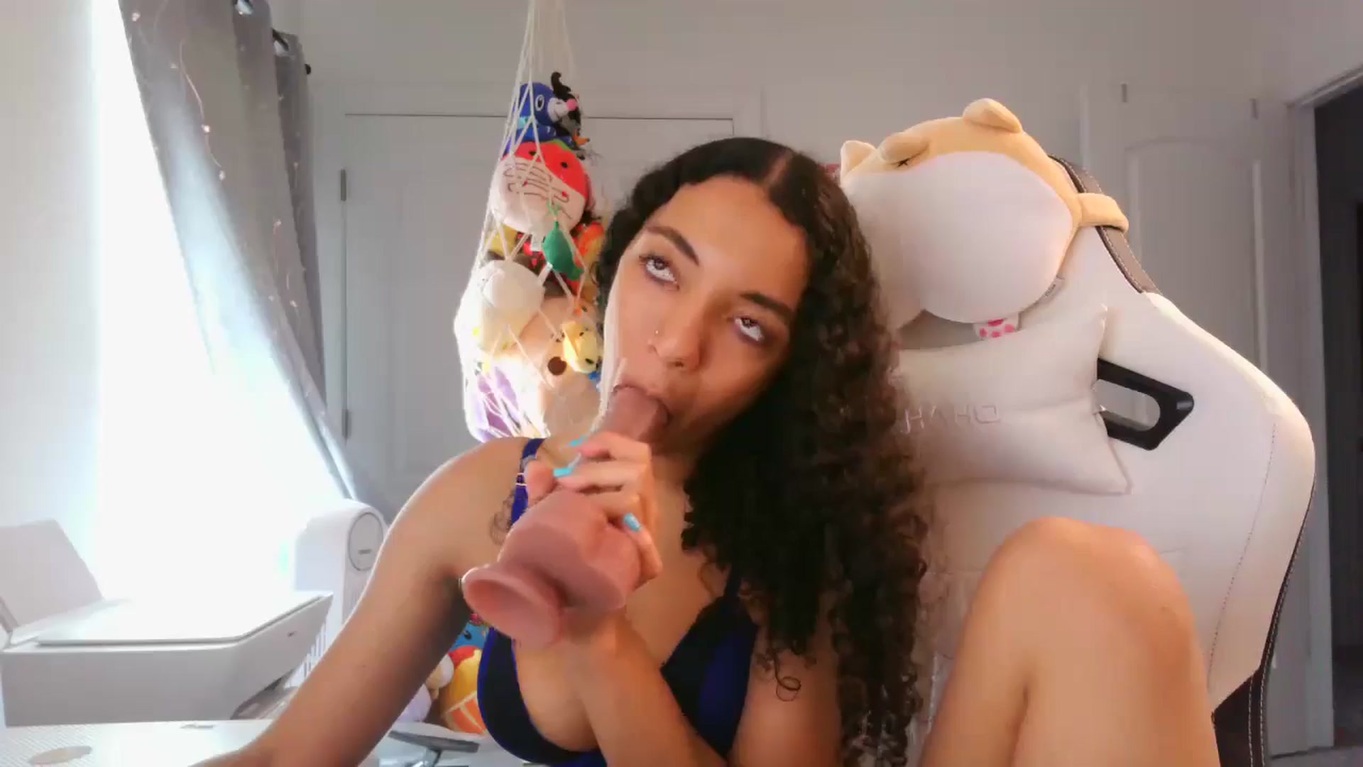 Gallery image thumbnail from Kapri_sunxo's myfreecams stream on, 03/15/2025, 16:05 image 2 of 20