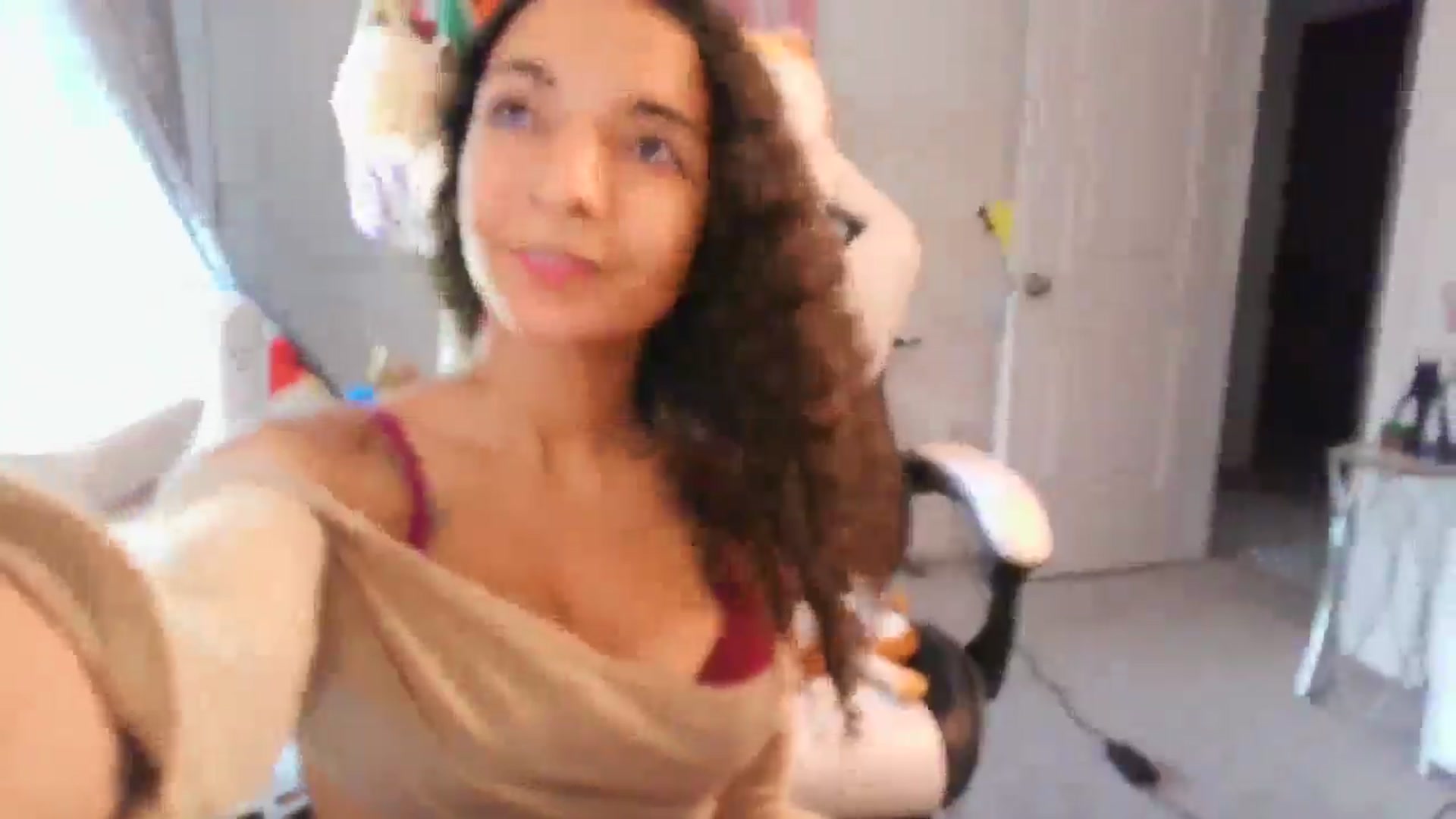 Gallery image thumbnail from Kapri_sunxo's myfreecams stream on, 03/15/2025, 21:52 image 2 of 20