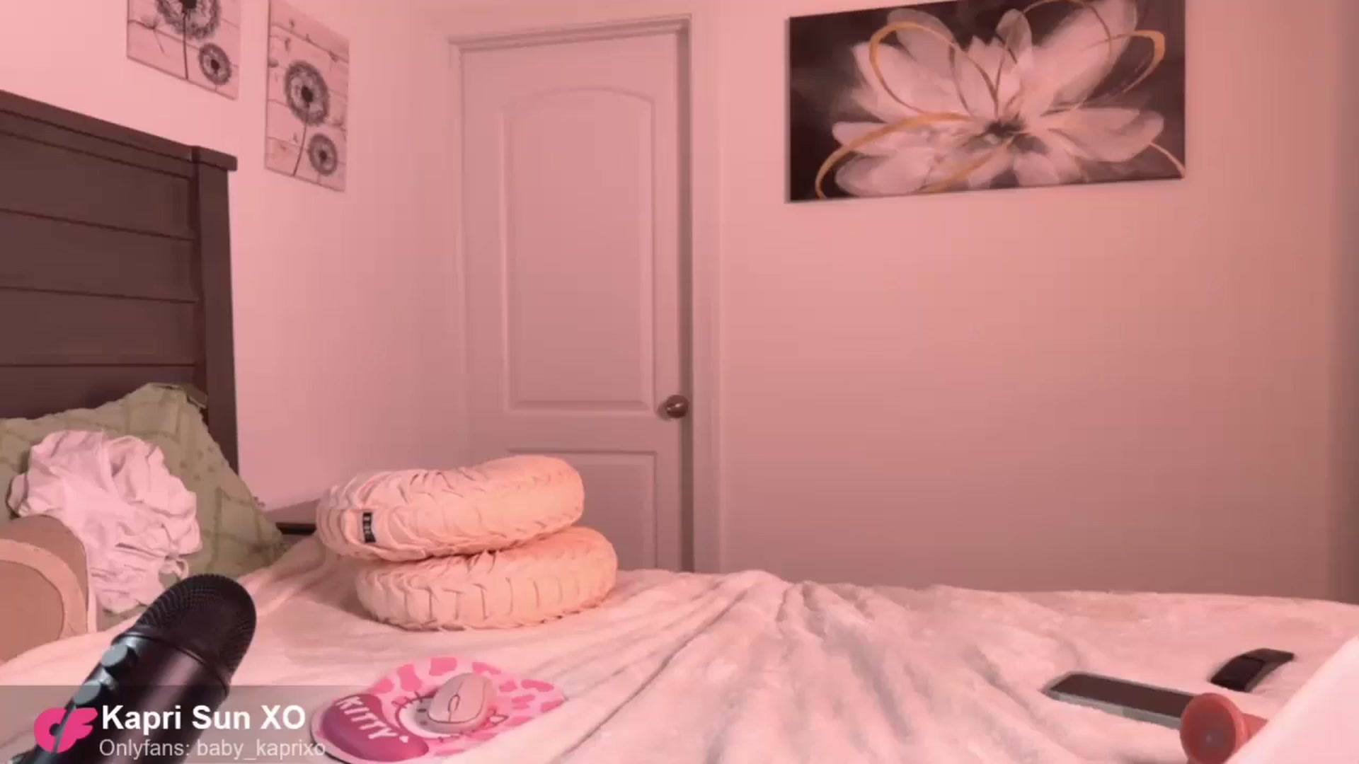 Gallery image thumbnail from Kapri_sunxo's myfreecams stream on, 09/01/2025, 15:35 image 15 of 20