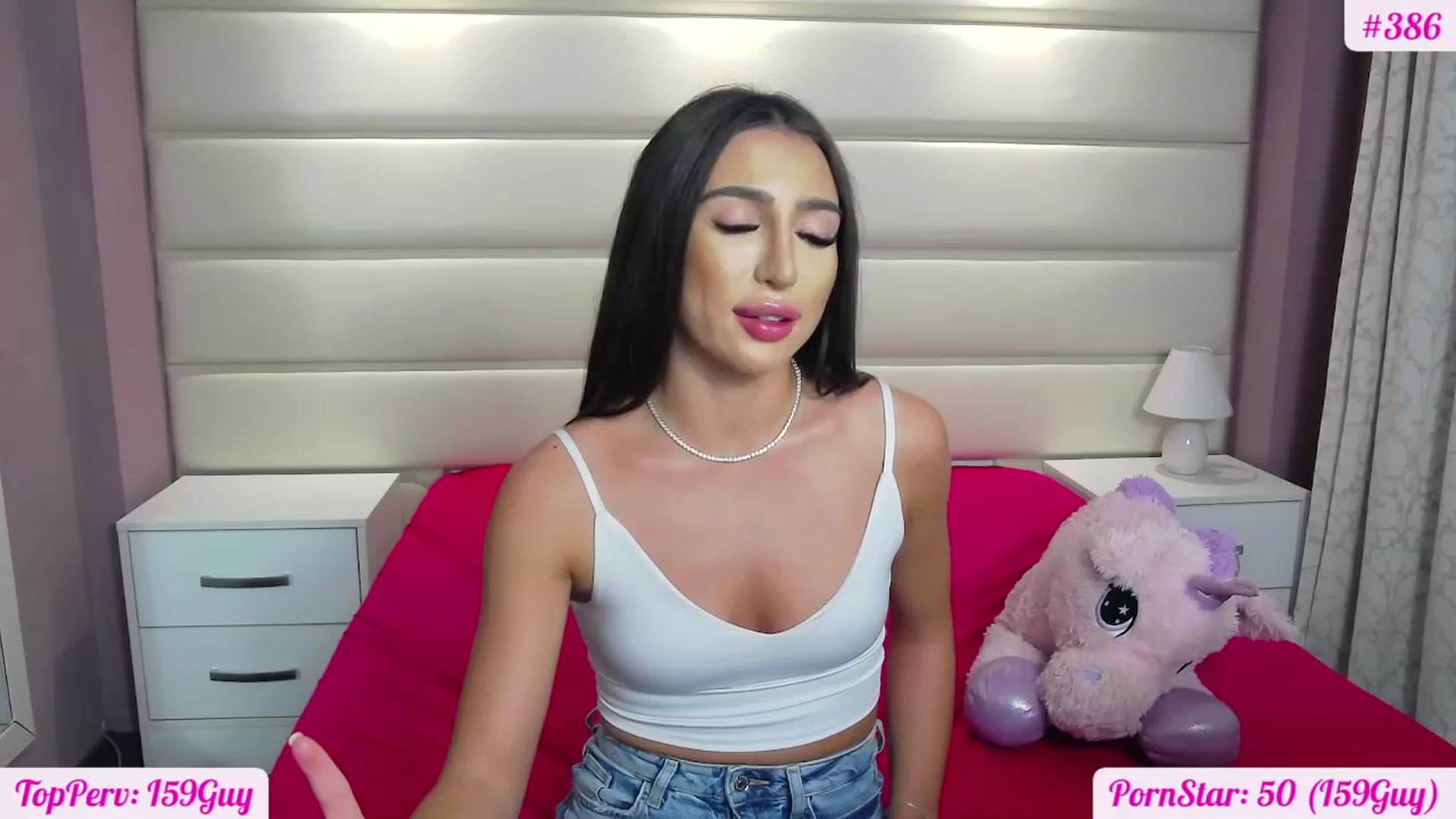 Gallery image thumbnail from KaraKhalifa's myfreecams stream on, 11/16/2022, 18:23 image 1 of 20