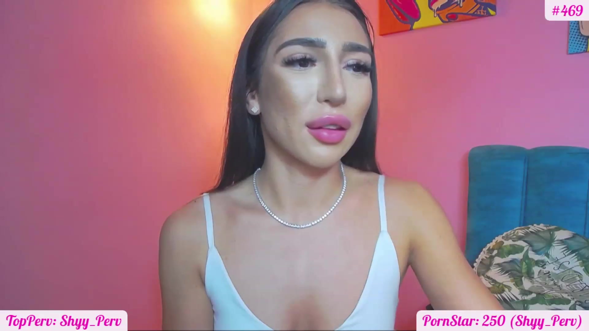 Gallery image thumbnail from KaraKhalifa's myfreecams stream on, 11/20/2022, 19:11 image 14 of 20