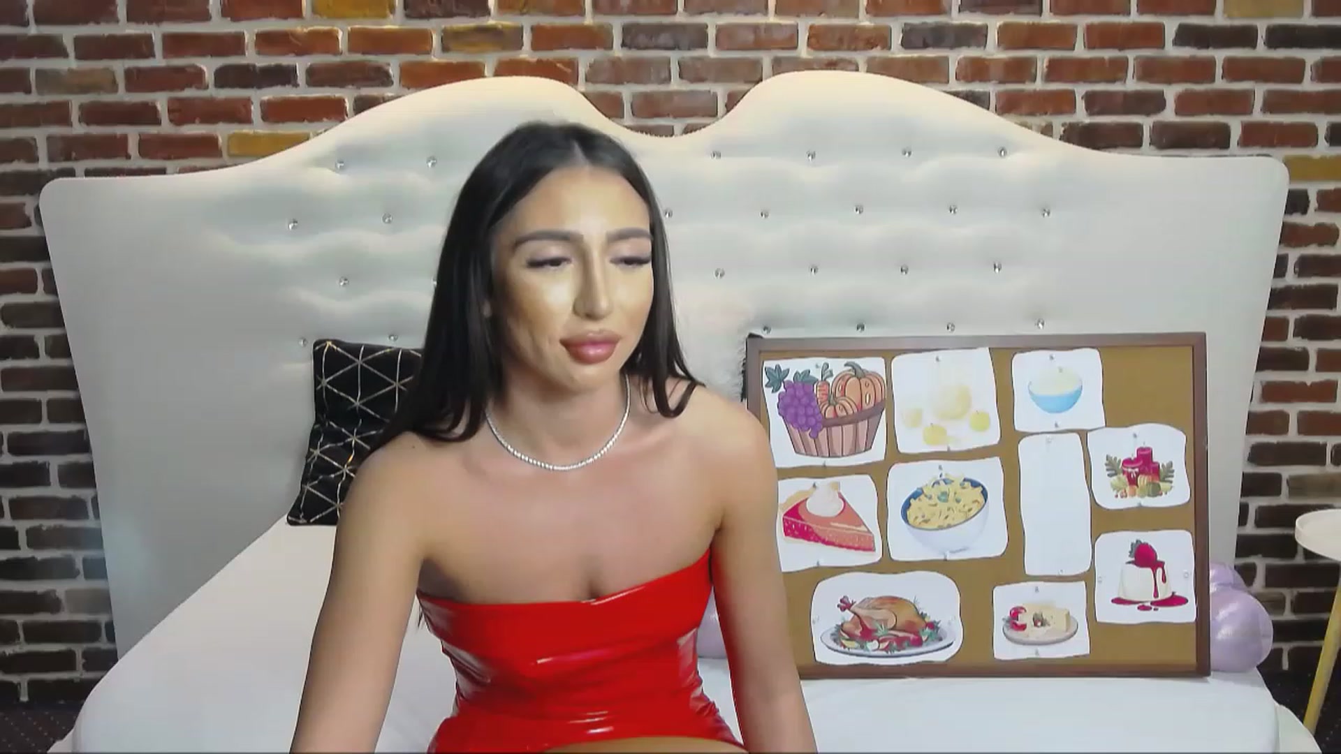 Gallery image thumbnail from KaraKhalifa's myfreecams stream on, 11/24/2022, 17:15 image 4 of 20