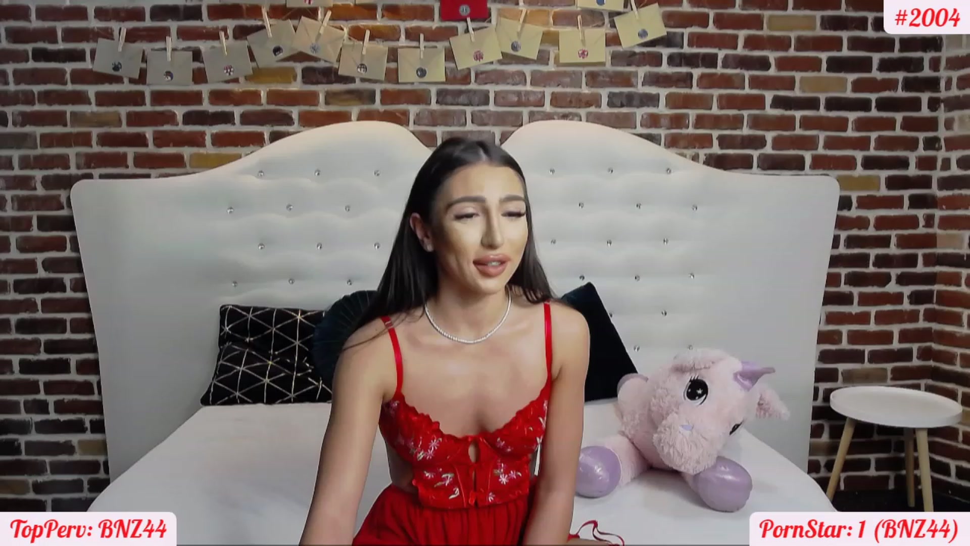Gallery image thumbnail from KaraKhalifa's myfreecams stream on, 12/01/2022, 17:13 image 5 of 20
