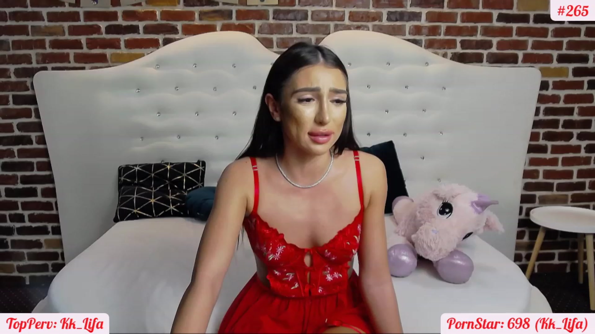 Gallery image thumbnail from KaraKhalifa's myfreecams stream on, 12/01/2022, 20:41 image 10 of 20