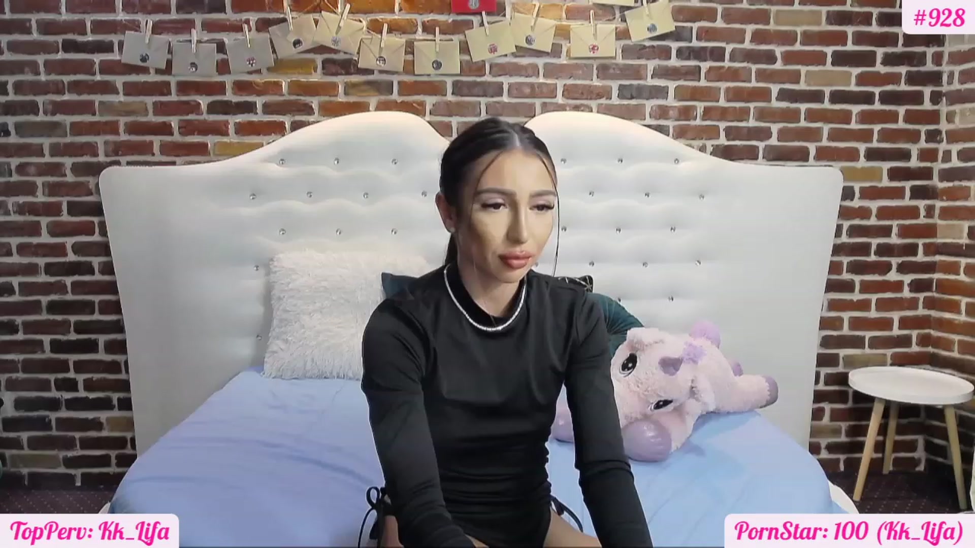Gallery image thumbnail from KaraKhalifa's myfreecams stream on, 12/07/2022, 16:13 image 4 of 20