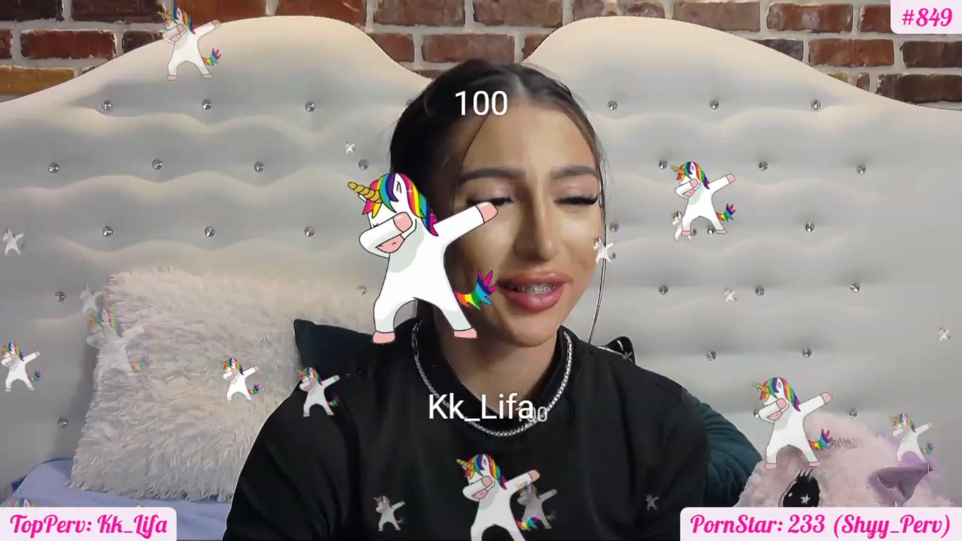 Gallery image thumbnail from KaraKhalifa's myfreecams stream on, 12/07/2022, 18:52 image 19 of 20