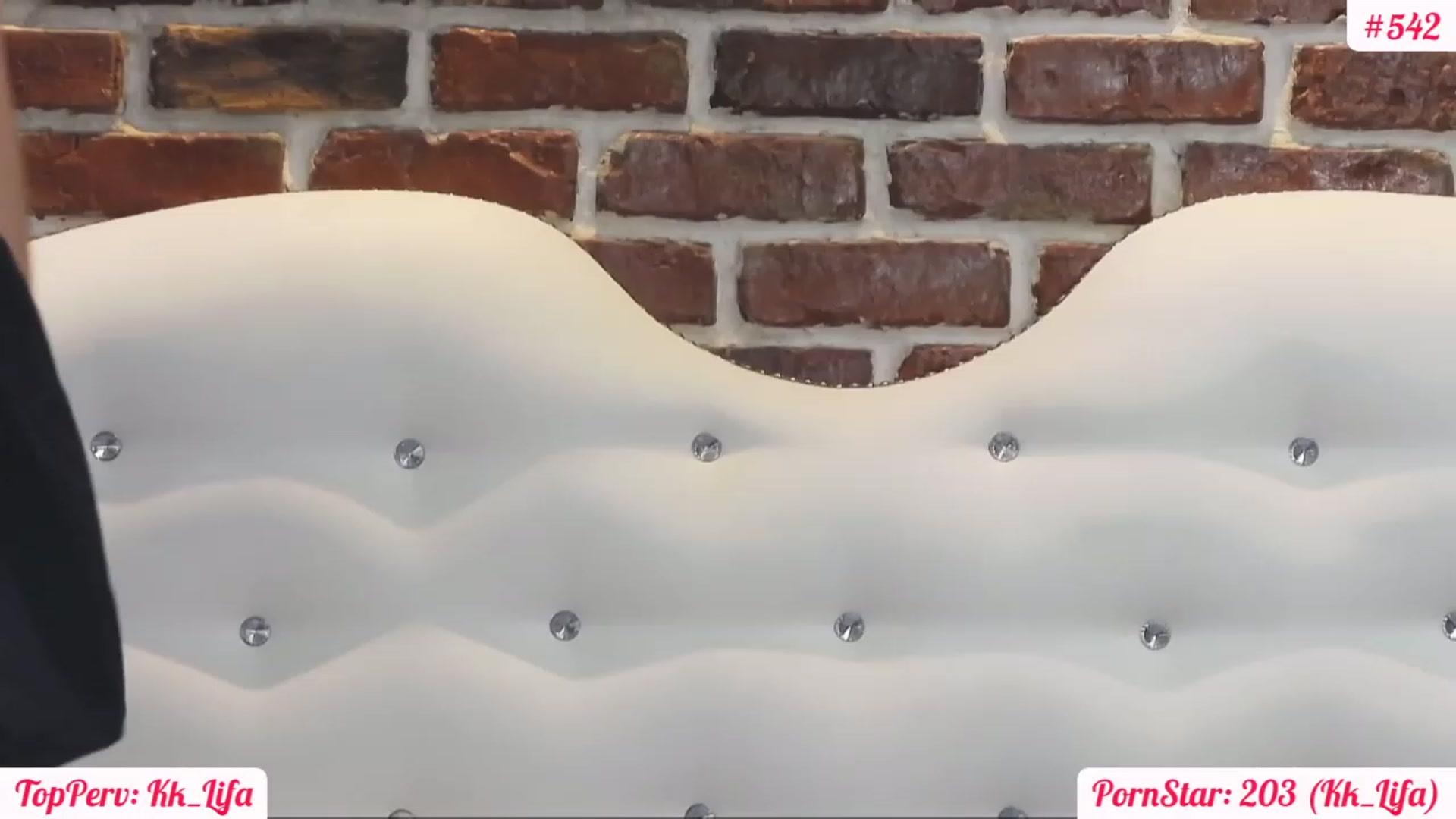 Gallery image thumbnail from KaraKhalifa's myfreecams stream on, 12/11/2022, 19:11 image 2 of 20