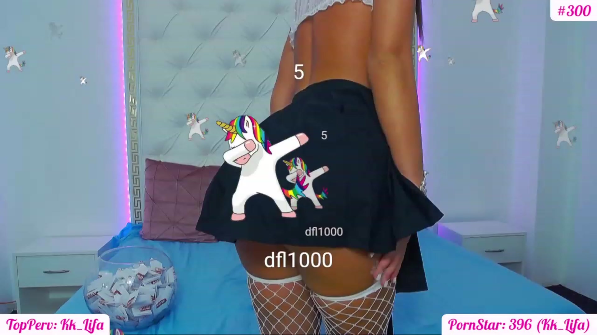 Gallery image thumbnail from KaraKhalifa's myfreecams stream on, 12/29/2022, 19:55 image 10 of 20