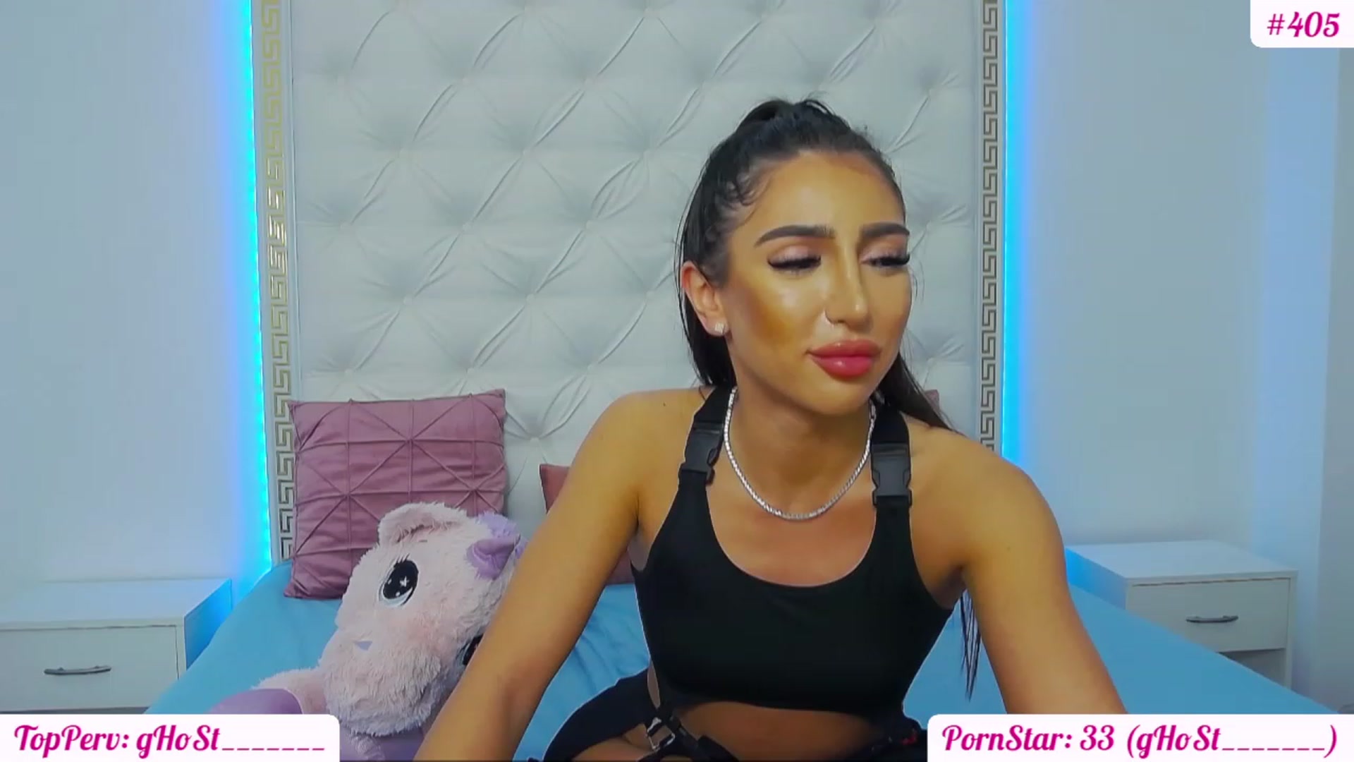 Gallery image thumbnail from KaraKhalifa's myfreecams stream on, 01/05/2023, 18:08 image 7 of 20