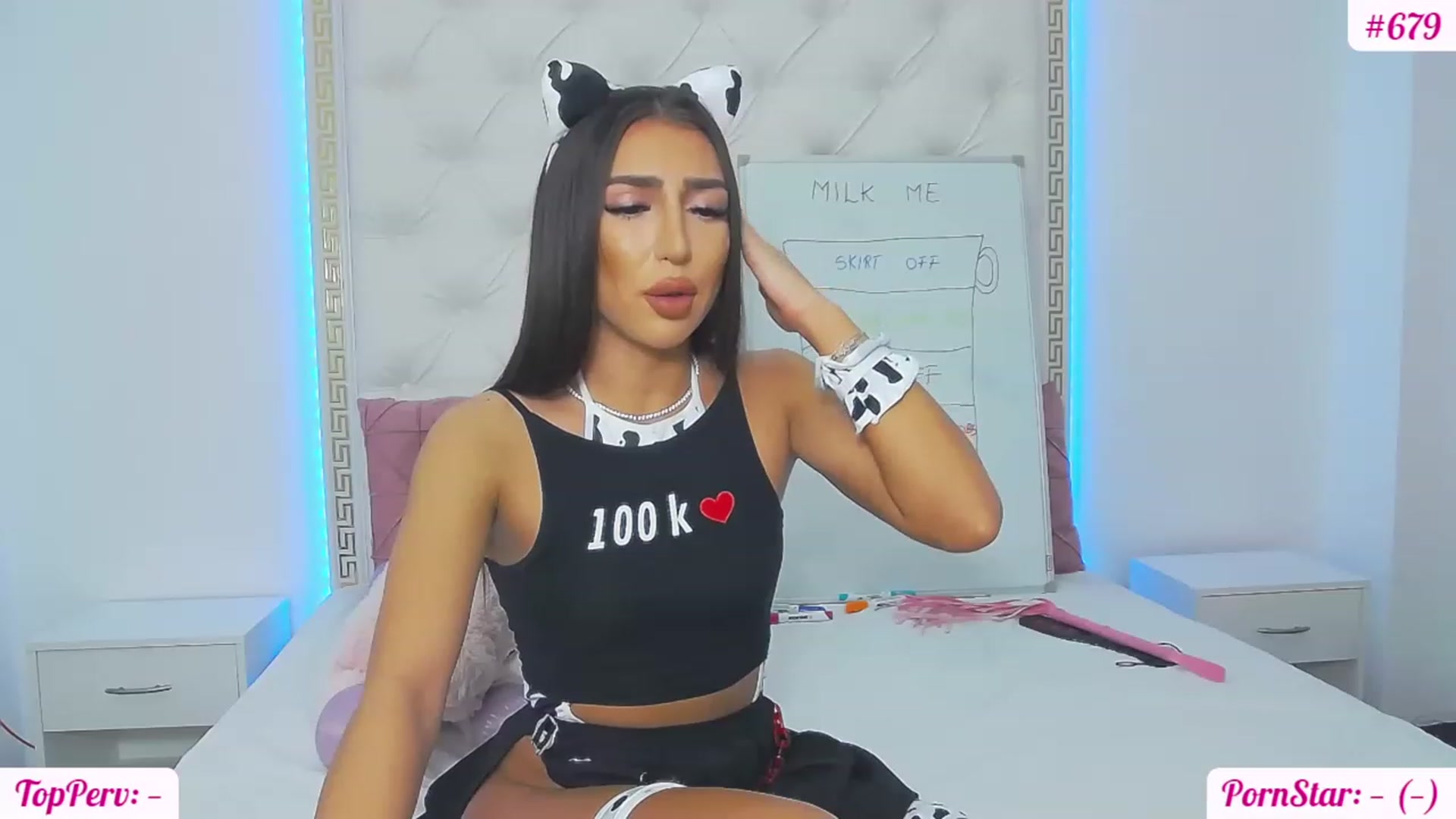 Gallery image thumbnail from KaraKhalifa's myfreecams stream on, 01/07/2023, 17:25 image 17 of 20