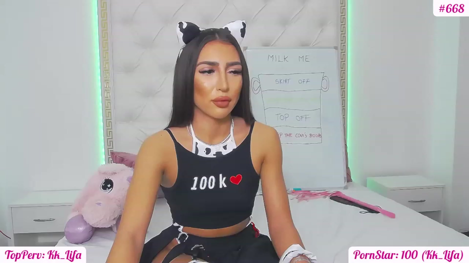 Gallery image thumbnail from KaraKhalifa's myfreecams stream on, 01/07/2023, 18:33 image 14 of 20