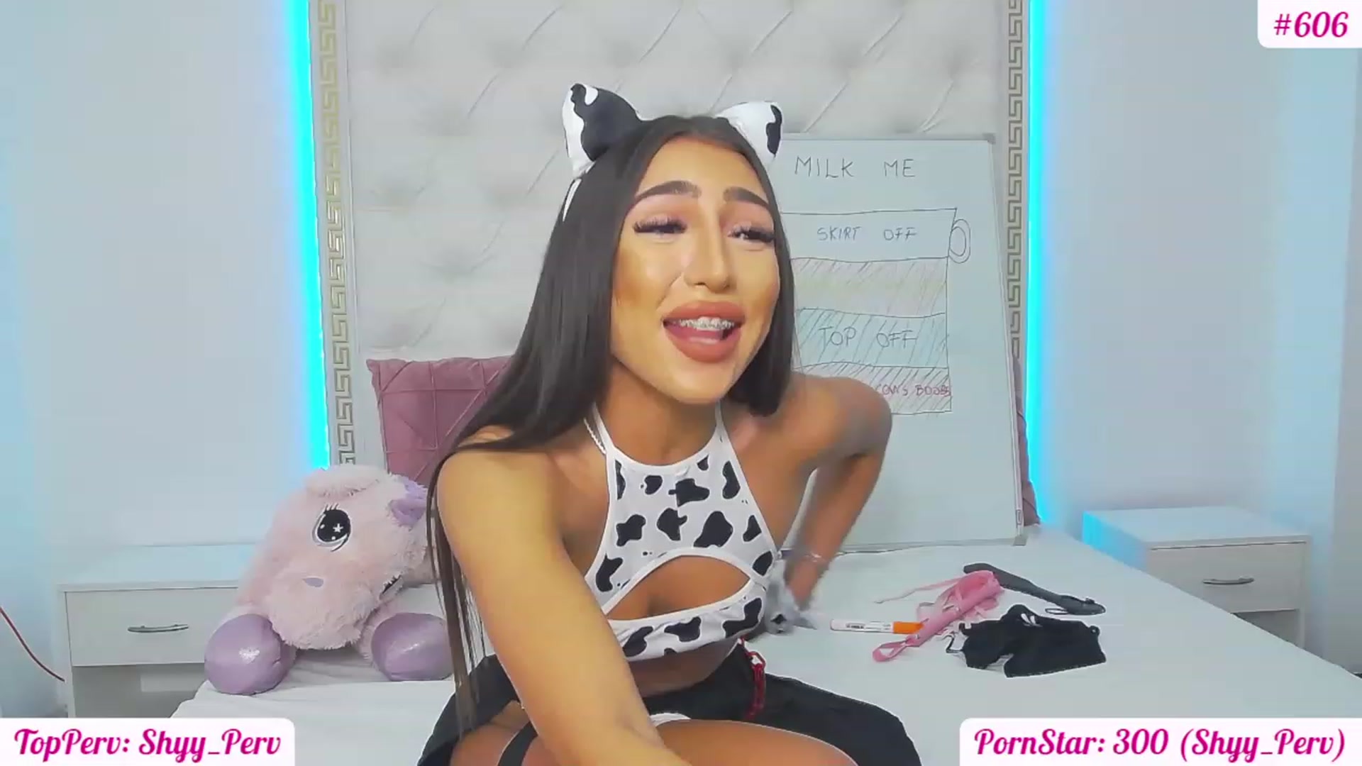 Gallery image thumbnail from KaraKhalifa's myfreecams stream on, 01/07/2023, 19:36 image 8 of 20