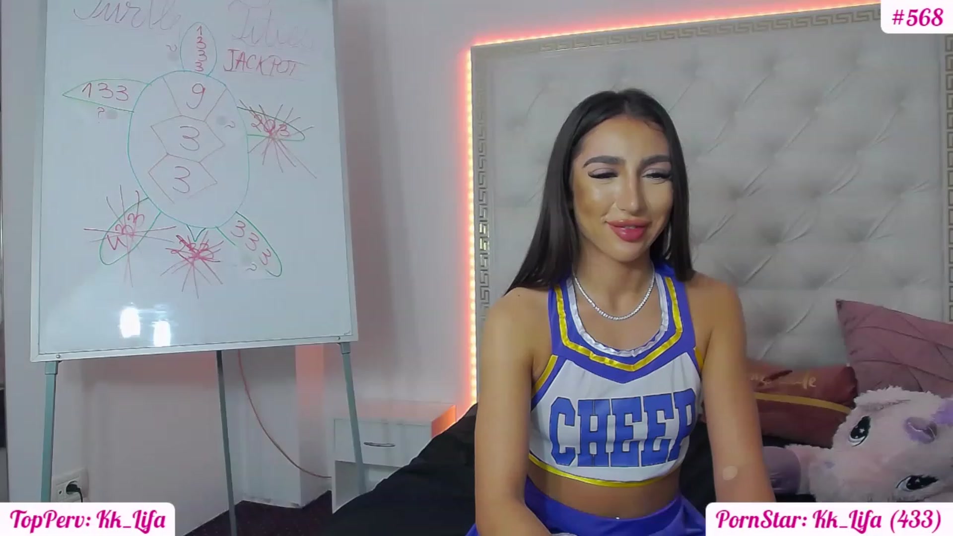 Gallery image thumbnail from KaraKhalifa's myfreecams stream on, 01/17/2023, 16:51 image 11 of 20
