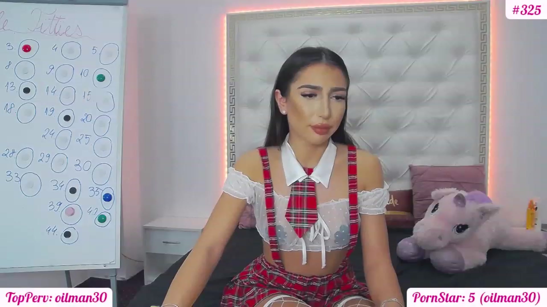 Gallery image thumbnail from KaraKhalifa's myfreecams stream on, 01/21/2023, 15:12 image 19 of 20