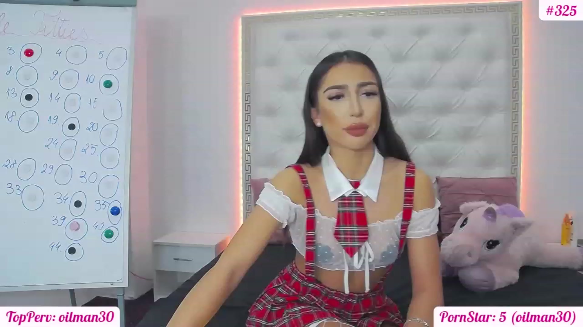 Gallery image thumbnail from KaraKhalifa's myfreecams stream on, 01/21/2023, 15:12 image 5 of 20