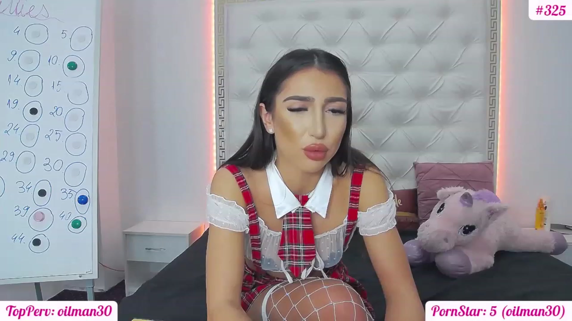 Gallery image thumbnail from KaraKhalifa's myfreecams stream on, 01/21/2023, 15:12 image 15 of 20