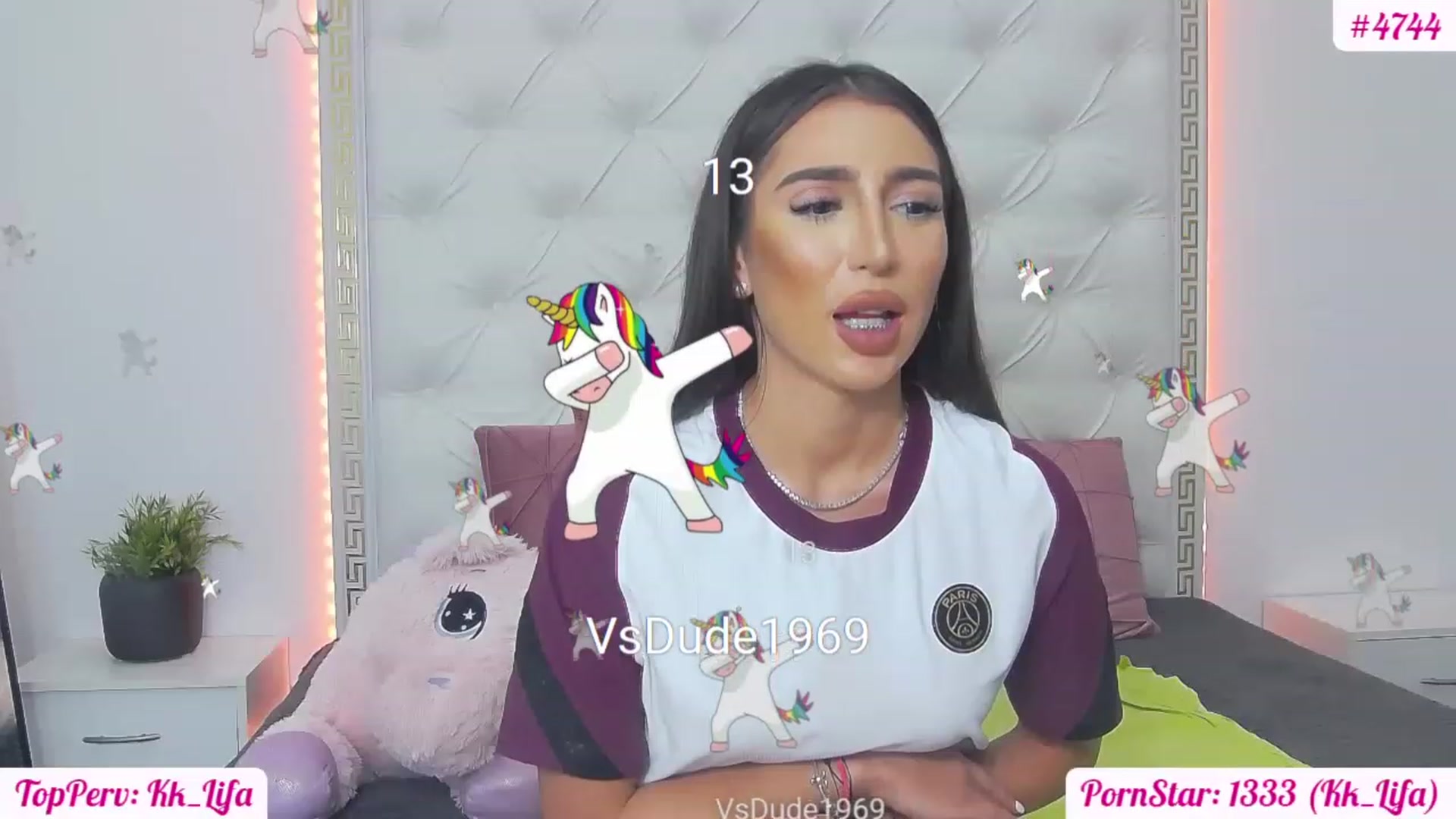 Gallery image thumbnail from KaraKhalifa's myfreecams stream on, 02/09/2023, 18:40 image 14 of 20