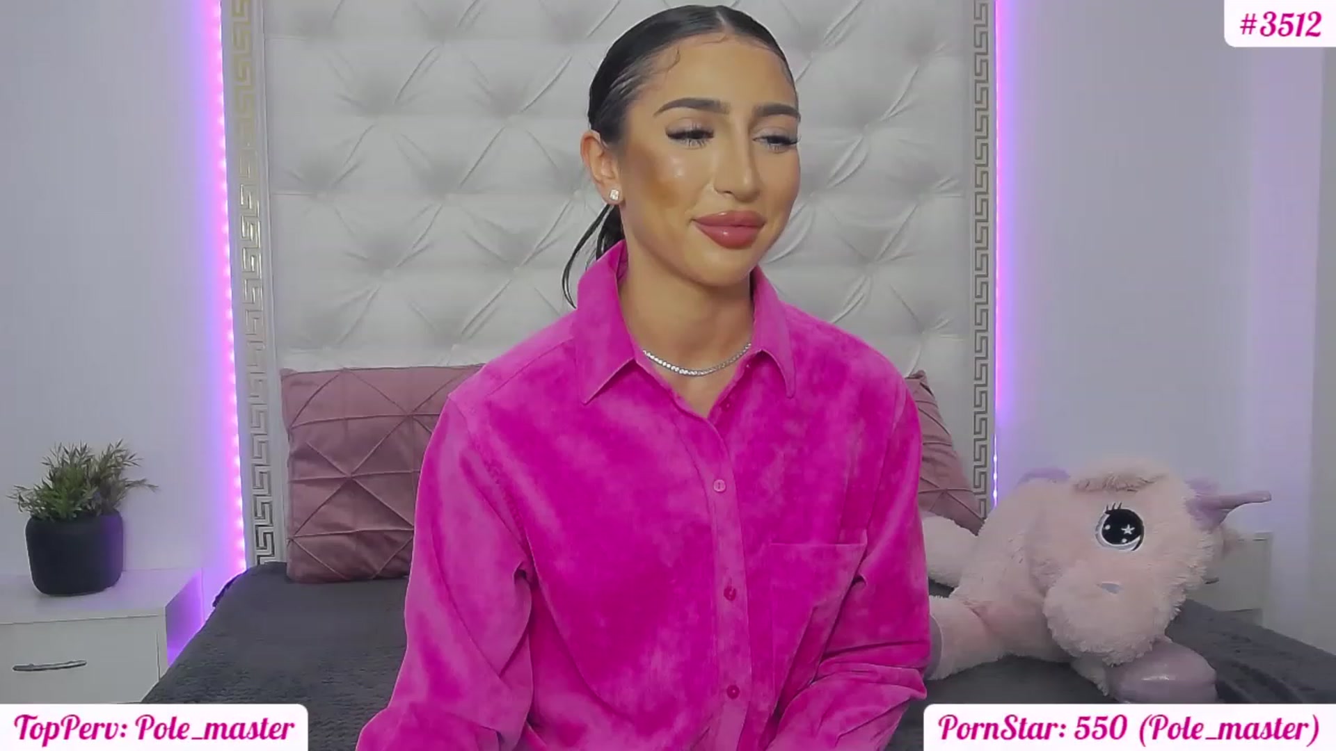 Gallery image thumbnail from KaraKhalifa's myfreecams stream on, 02/10/2023, 19:48 image 7 of 20