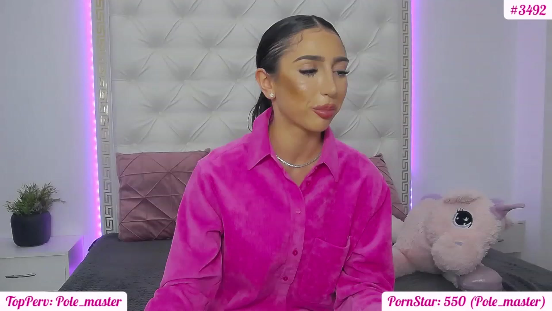 Gallery image thumbnail from KaraKhalifa's myfreecams stream on, 02/10/2023, 19:48 image 13 of 20