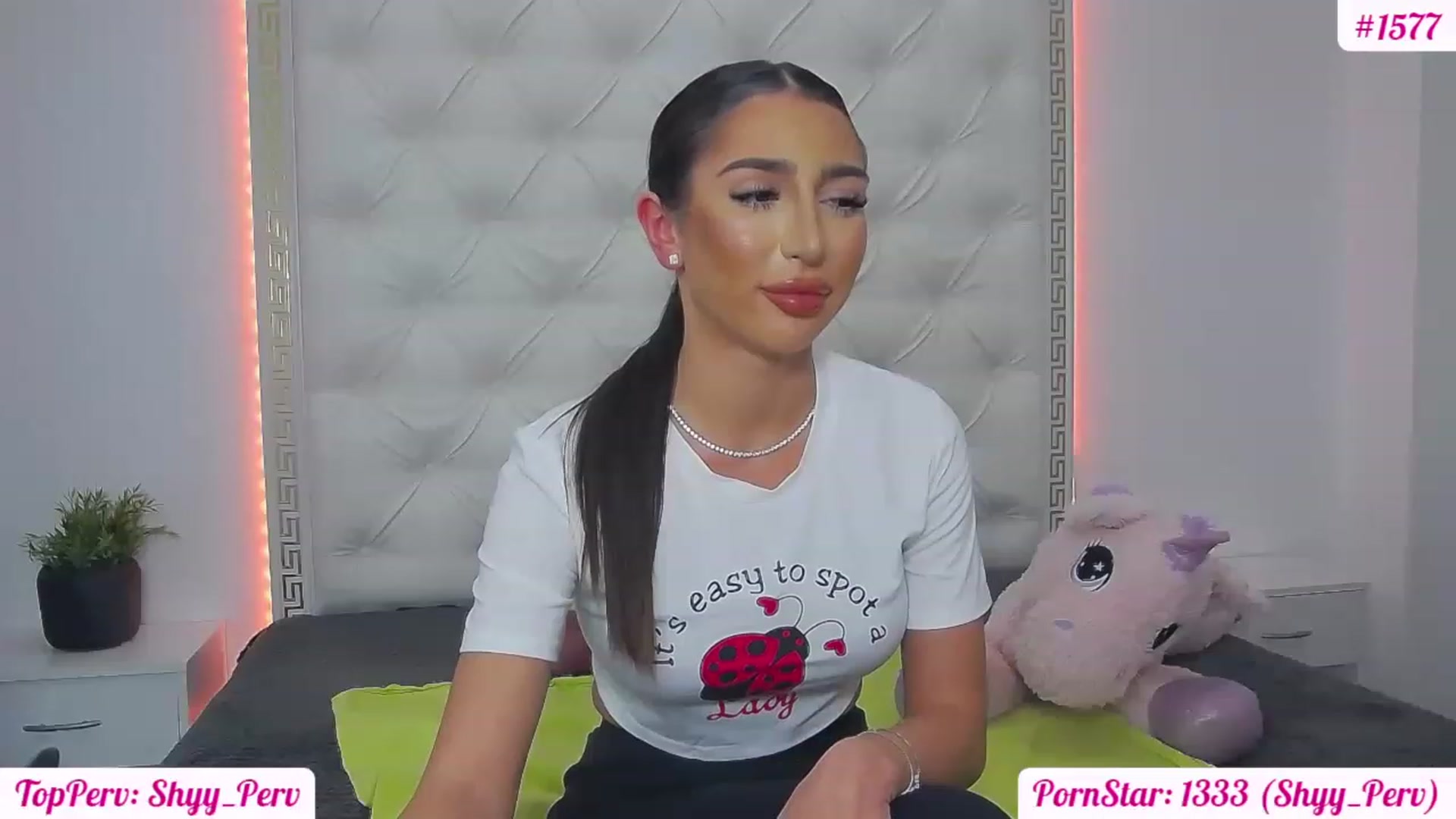 Gallery image thumbnail from KaraKhalifa's myfreecams stream on, 02/11/2023, 17:58 image 7 of 20