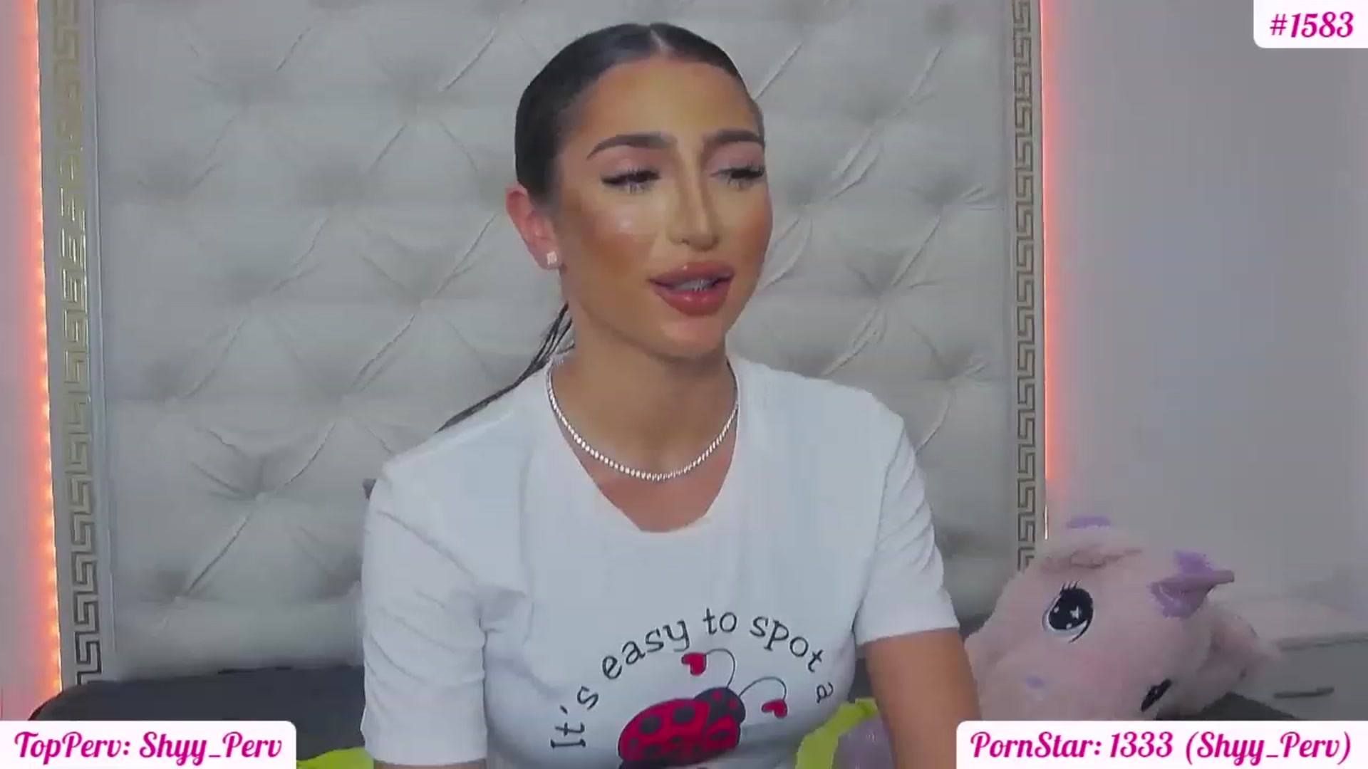 Gallery image thumbnail from KaraKhalifa's myfreecams stream on, 02/11/2023, 17:58 image 18 of 20