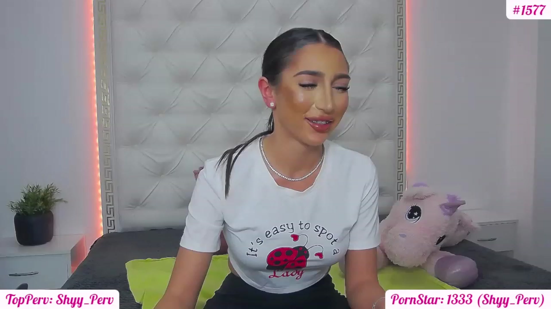 Gallery image thumbnail from KaraKhalifa's myfreecams stream on, 02/11/2023, 17:58 image 9 of 20