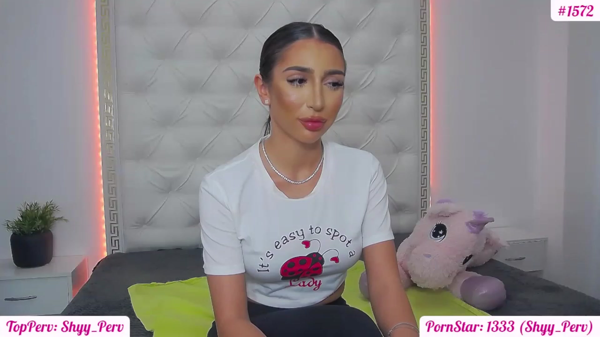 Gallery image thumbnail from KaraKhalifa's myfreecams stream on, 02/11/2023, 19:34 image 1 of 20
