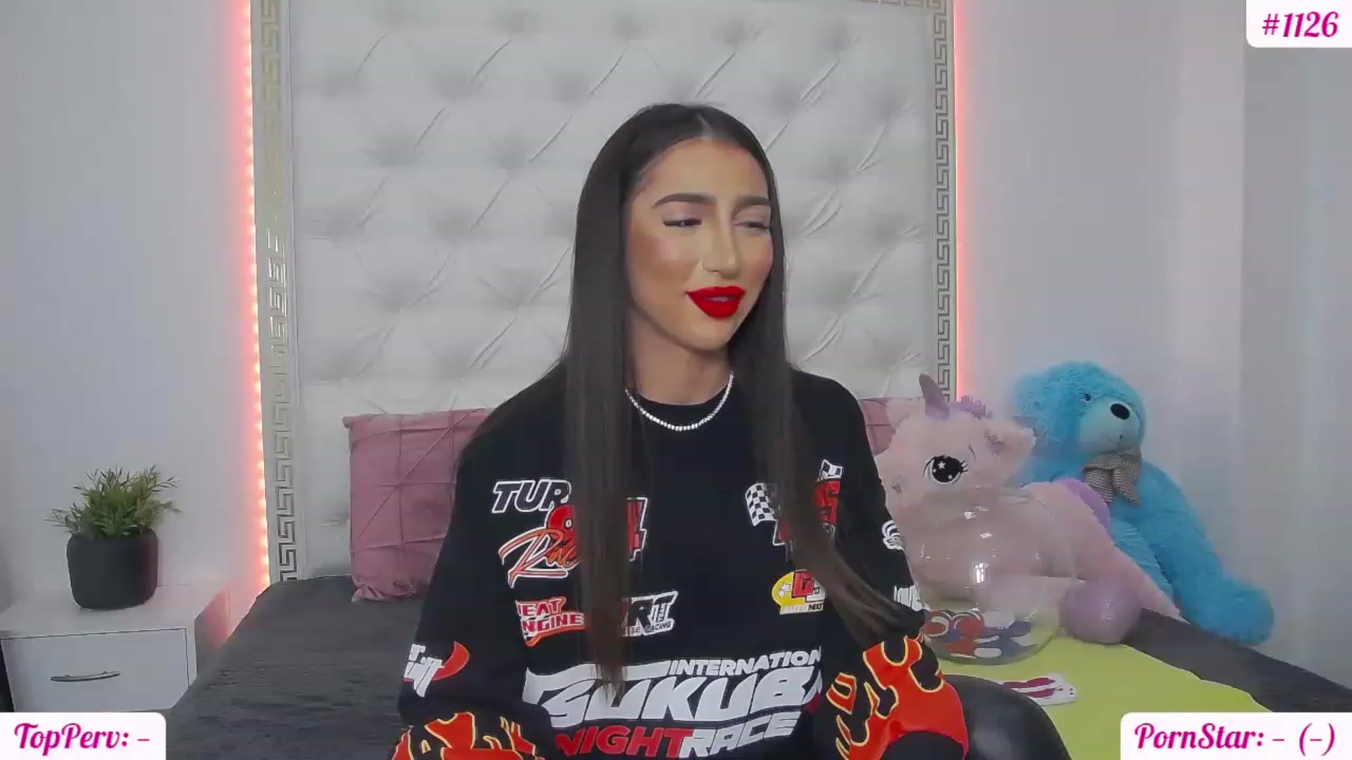 Gallery image thumbnail from KaraKhalifa's myfreecams stream on, 02/13/2023, 14:43 image 9 of 20