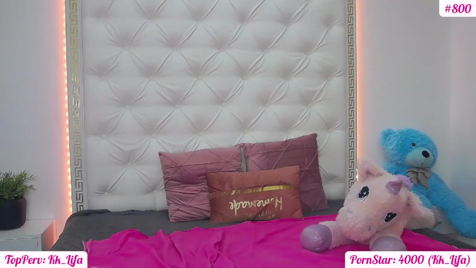 Gallery image thumbnail from KaraKhalifa's myfreecams stream on, 02/14/2023, 19:42 image 3 of 20