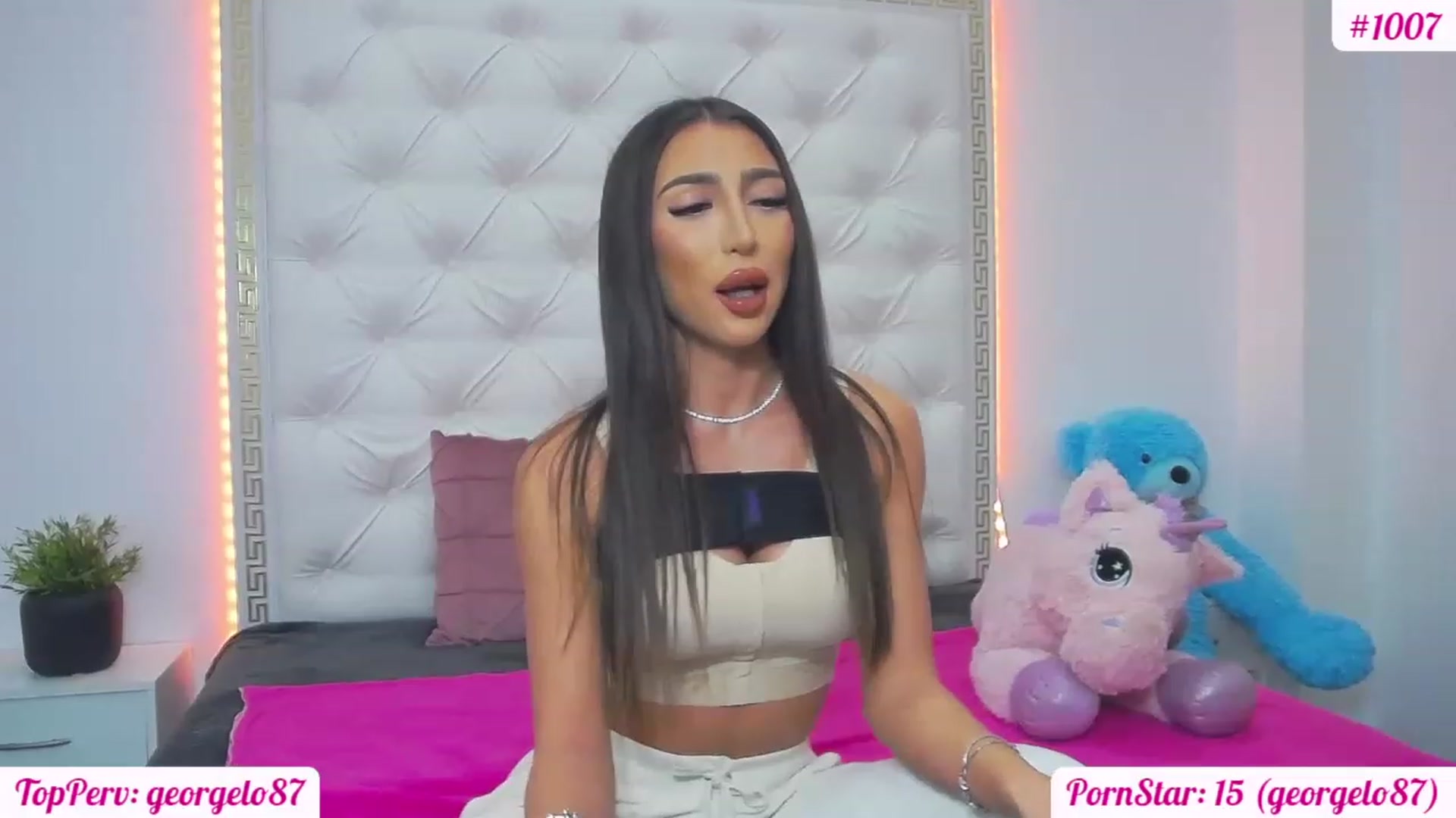 Gallery image thumbnail from KaraKhalifa's myfreecams stream on, 02/17/2023, 15:16 image 19 of 20