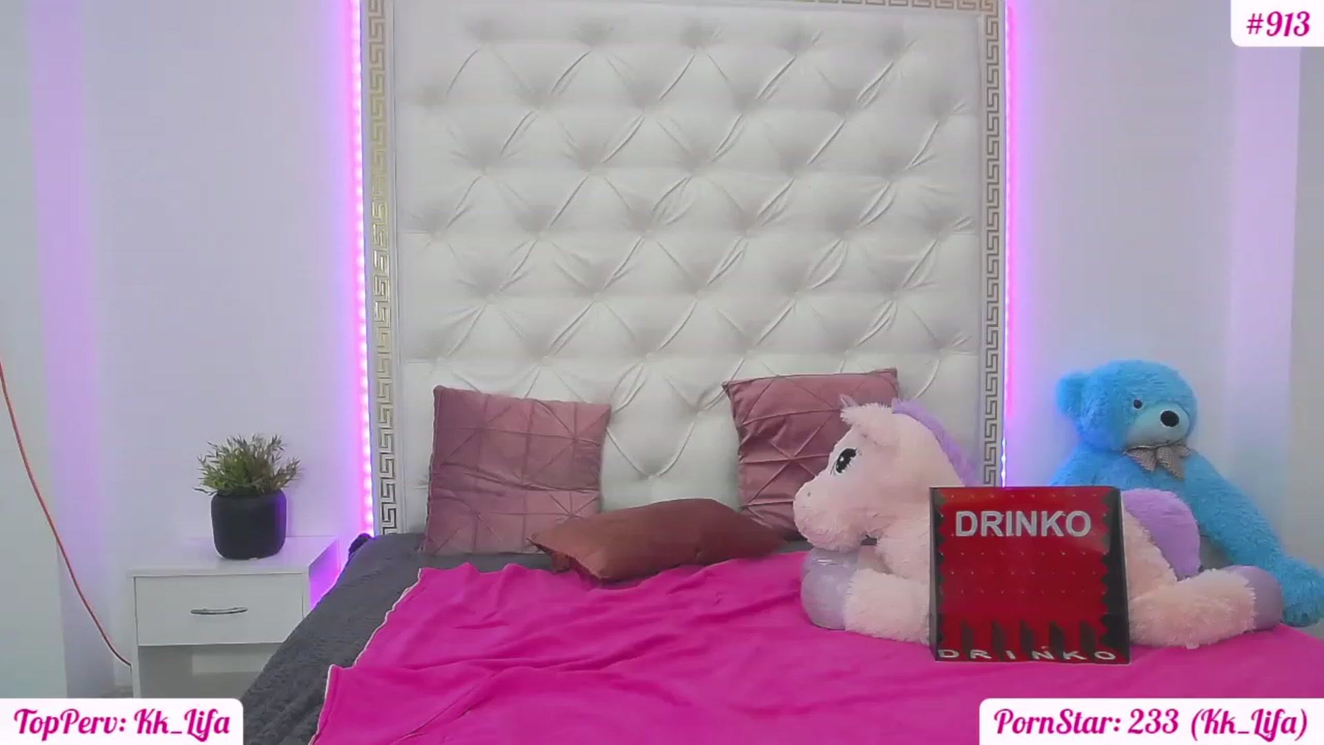 Gallery image thumbnail from KaraKhalifa's myfreecams stream on, 02/18/2023, 18:52 image 19 of 20