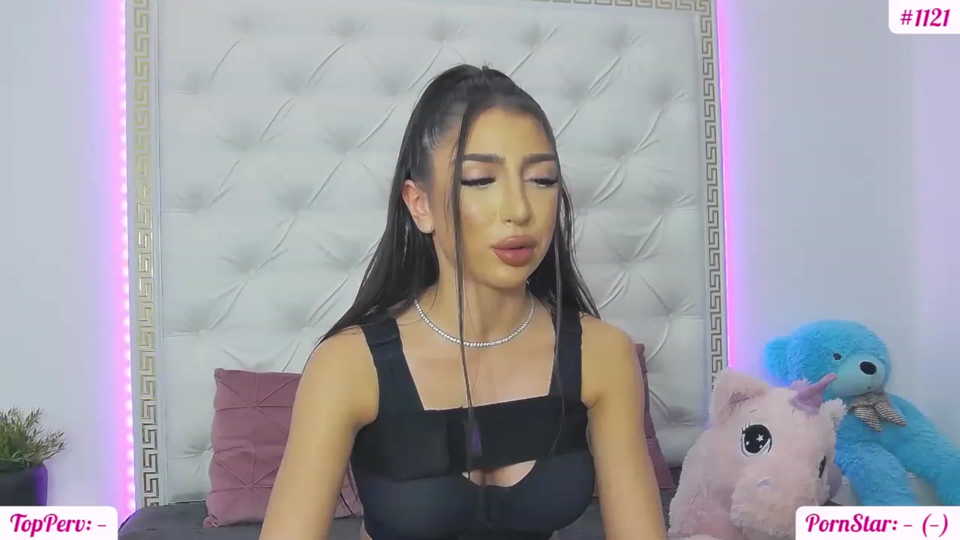 Gallery image thumbnail from KaraKhalifa's myfreecams stream on, 02/23/2023, 13:25 image 20 of 20