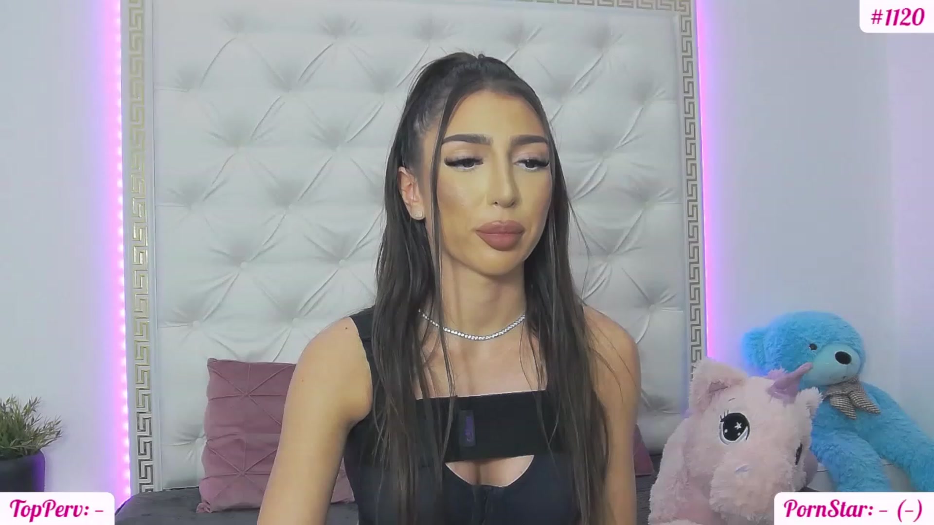Gallery image thumbnail from KaraKhalifa's myfreecams stream on, 02/23/2023, 13:25 image 1 of 20