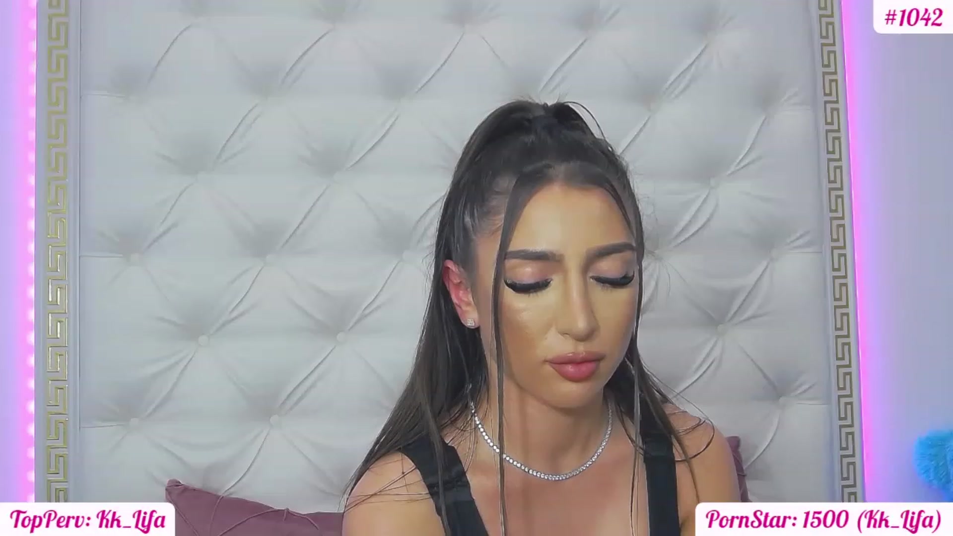 Gallery image thumbnail from KaraKhalifa's myfreecams stream on, 02/23/2023, 18:47 image 15 of 20