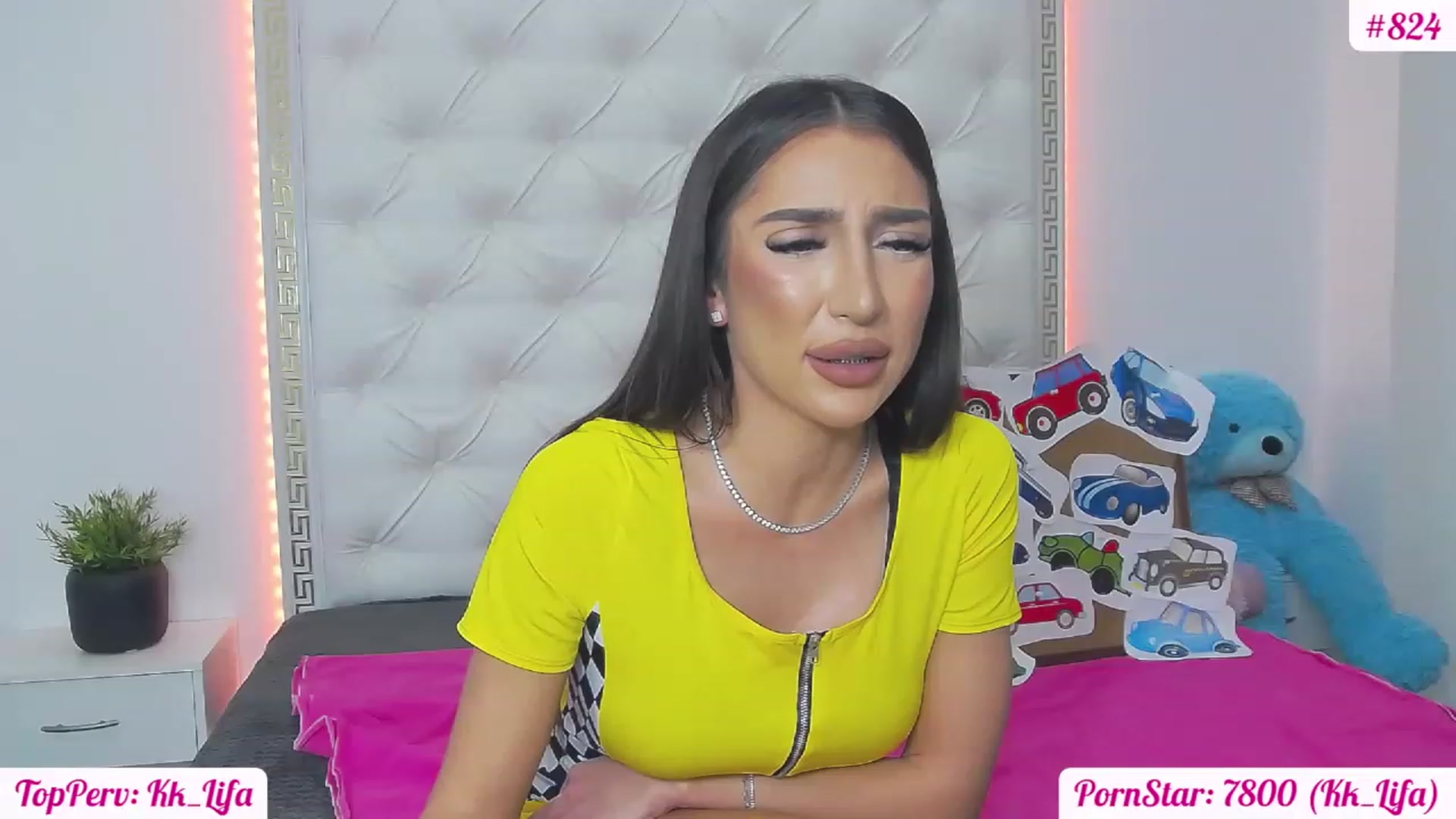 Gallery image thumbnail from KaraKhalifa's myfreecams stream on, 02/25/2023, 17:15 image 20 of 20