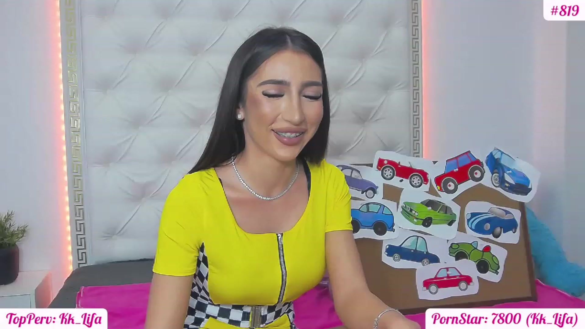 Gallery image thumbnail from KaraKhalifa's myfreecams stream on, 02/25/2023, 20:11 image 2 of 20