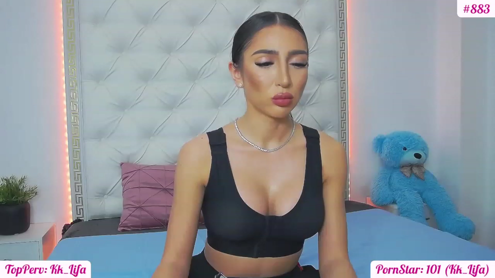 Gallery image thumbnail from KaraKhalifa's myfreecams stream on, 02/27/2023, 20:21 image 6 of 20