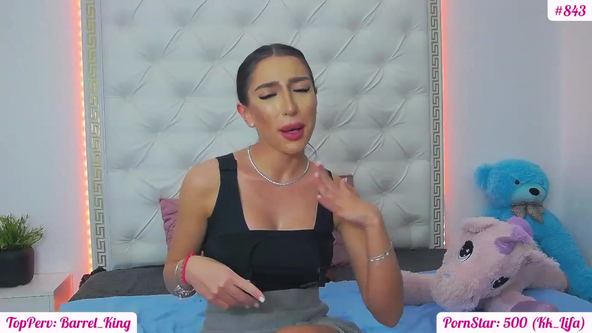 Gallery image thumbnail from KaraKhalifa's myfreecams stream on, 02/28/2023, 20:08 image 19 of 20