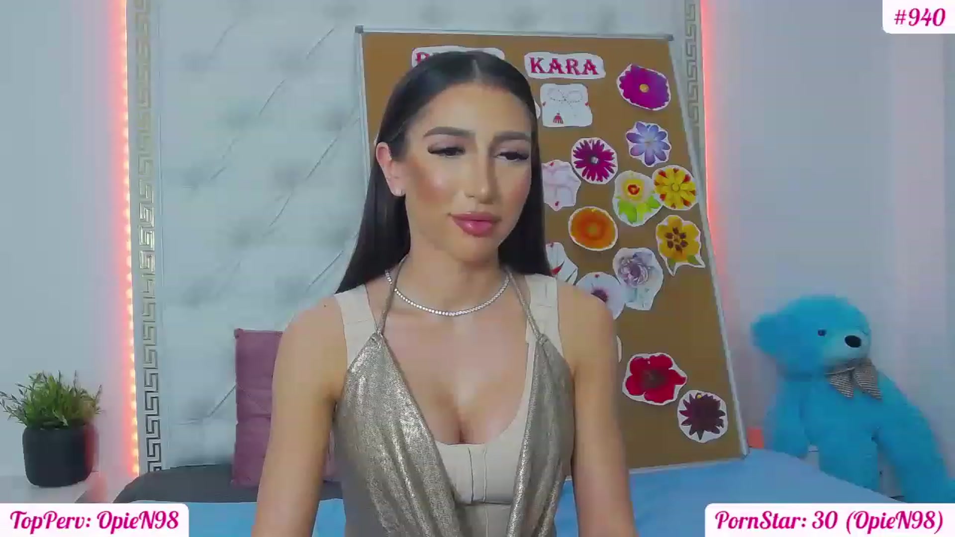 Gallery image thumbnail from KaraKhalifa's myfreecams stream on, 03/02/2023, 14:35 image 19 of 20