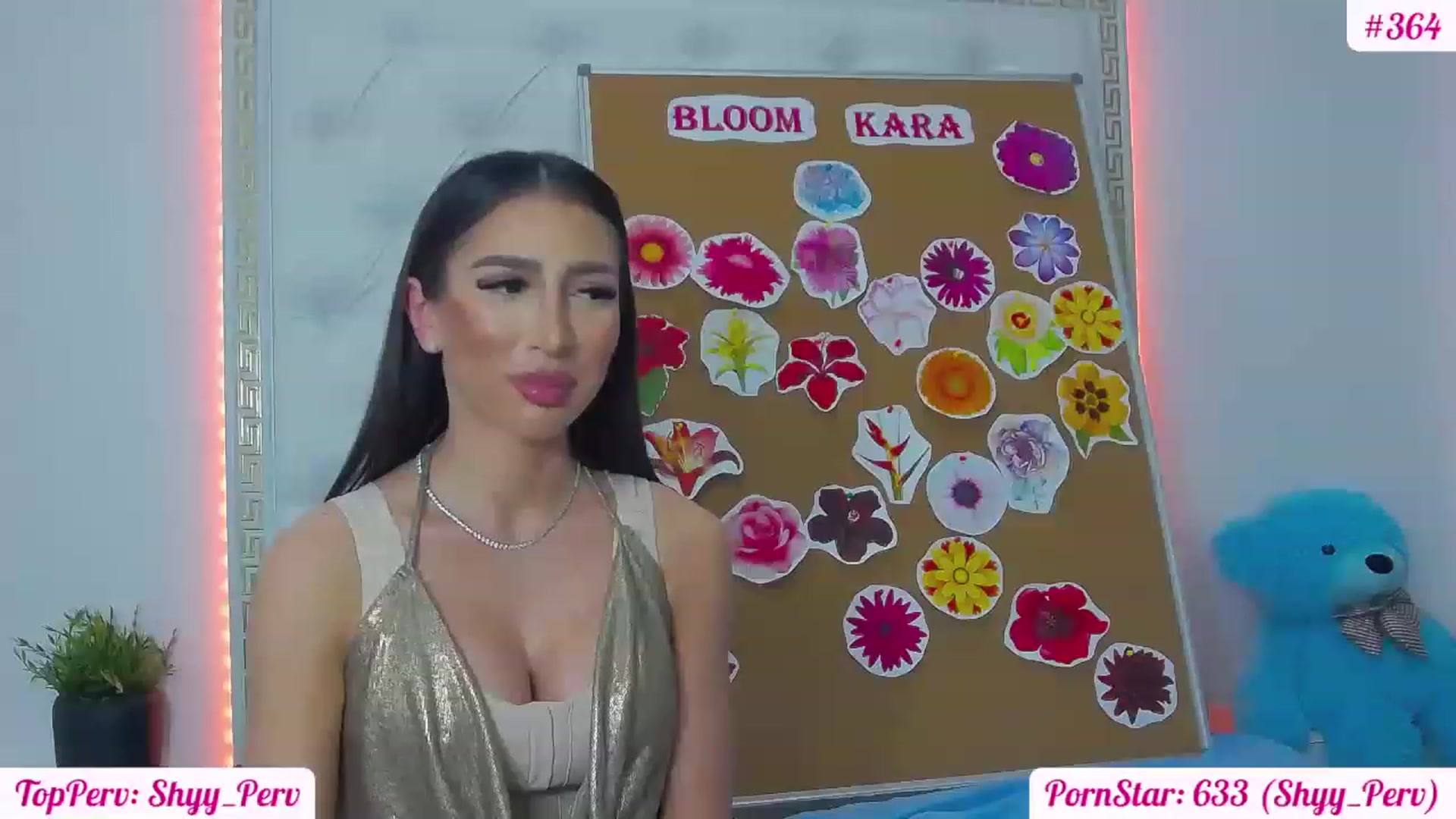 Gallery image thumbnail from KaraKhalifa's myfreecams stream on, 03/02/2023, 17:05 image 8 of 20