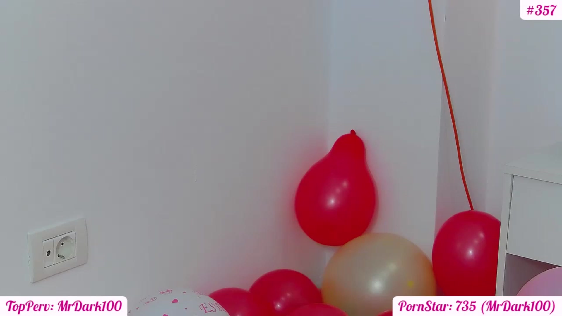 Gallery image thumbnail from KaraKhalifa's myfreecams stream on, 03/15/2023, 17:52 image 16 of 20