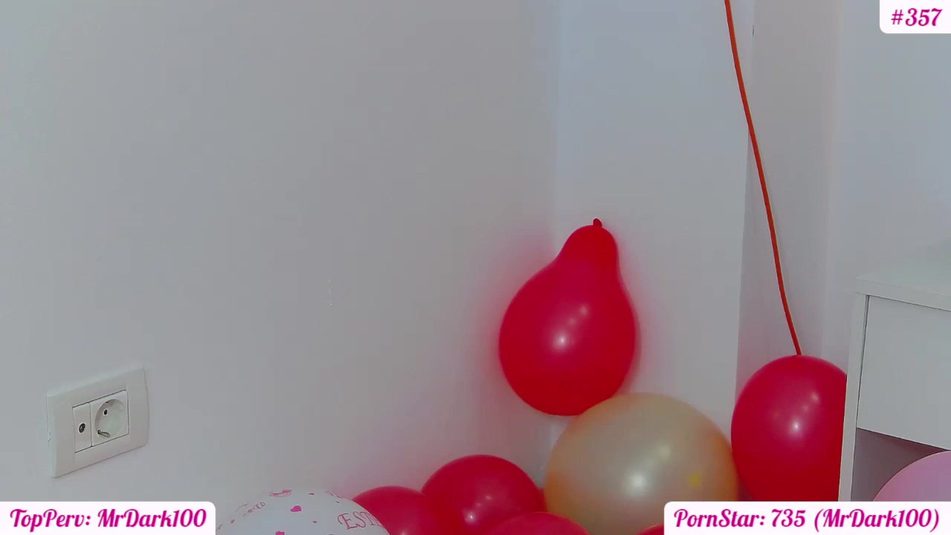 Gallery image thumbnail from KaraKhalifa's myfreecams stream on, 03/15/2023, 17:52 image 17 of 20
